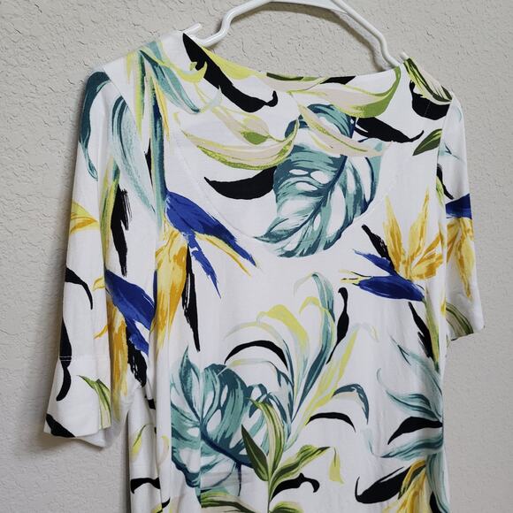 Chicos T Shirt Womens Small / Chicos 0 Floral Casual Tropical Summer Resort - Picture 9 of 10
